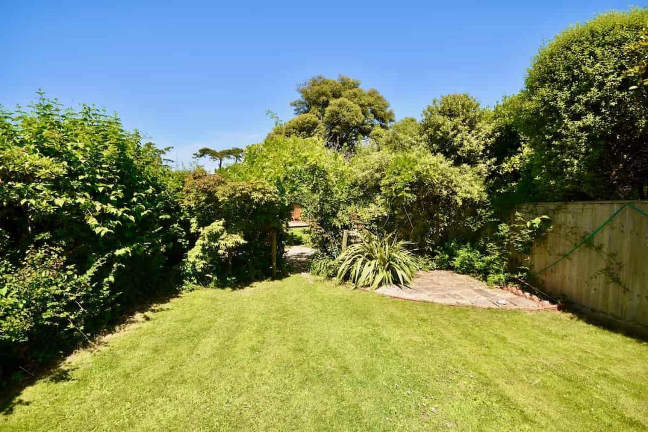 Arden Villa, Sleeps 8, Moments From The Golden Sandy Beach Of Ryde Ryde  Εξωτερικό φωτογραφία